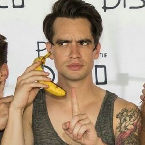 Meet your Posher, Chloe